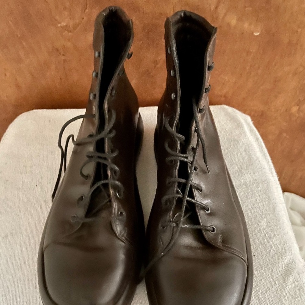 ESPACE Boots - ESPACE Carioca Woman’s Ankle Boots. Brown. Size 10